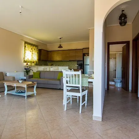 St George's Castle House Tatil Evi Peratáta