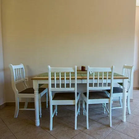 St George's Castle House * Peratáta